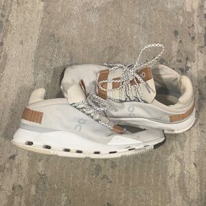 On Running Men's Sneakers in White and Brown